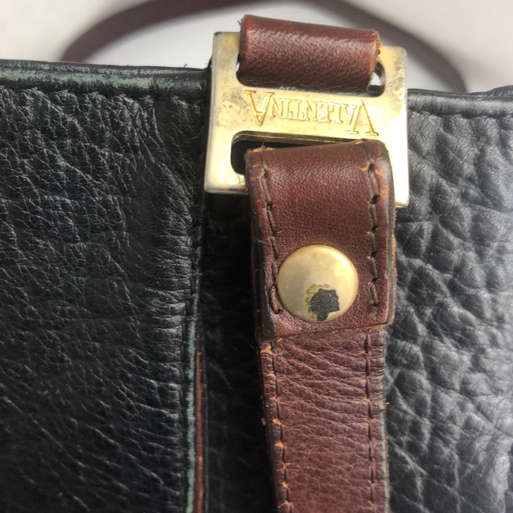 Vintage Valentina pebbled leather shoulder bag - Picture 14 of 16
